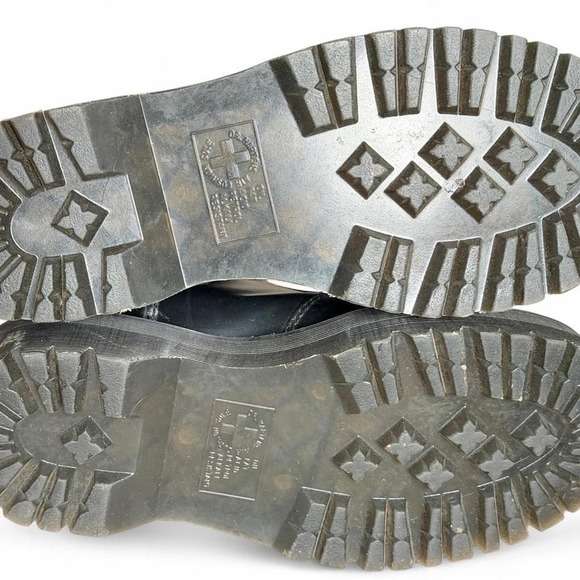 Dr Martens 2976 Quad Platform Chelsea Boots Womens 8 Black Leather EUC - Picture 5 of 7